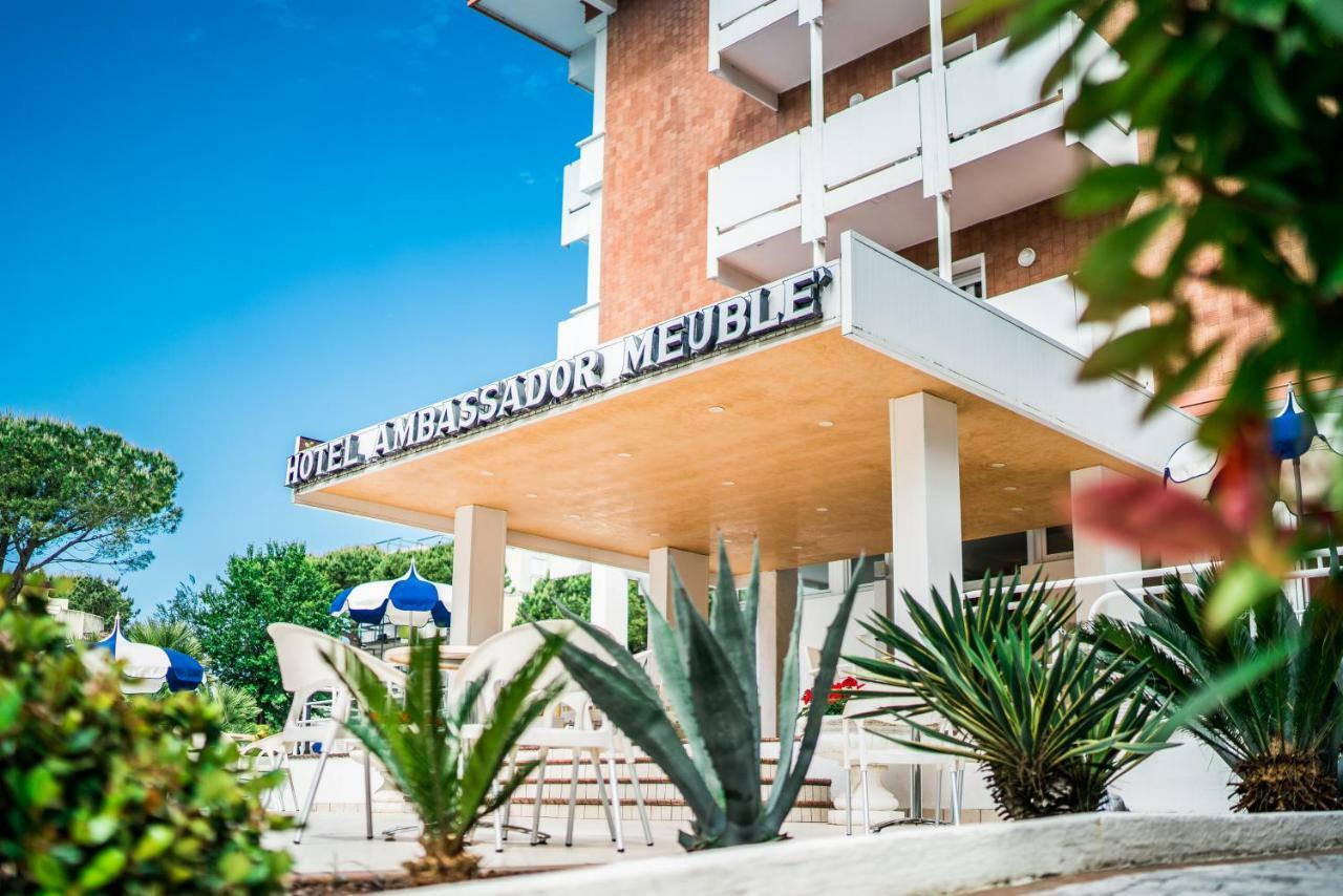Hotel Ambassador Meuble 리그나노 사비아도로 외부 사진